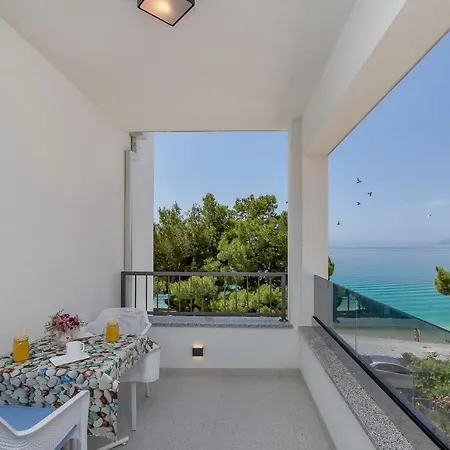 Central Beach Apartments Apartman *