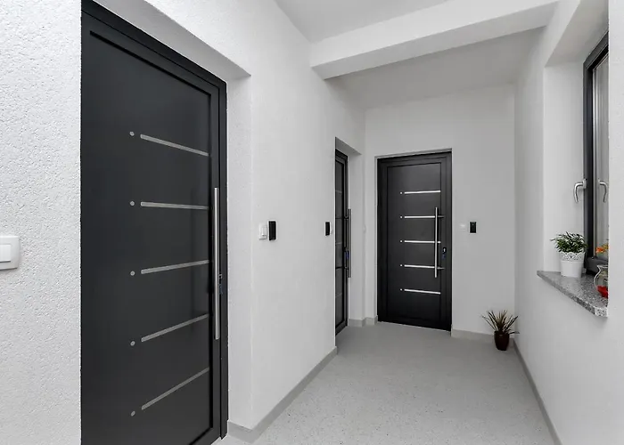 Central Beach Apartments Lejlighed