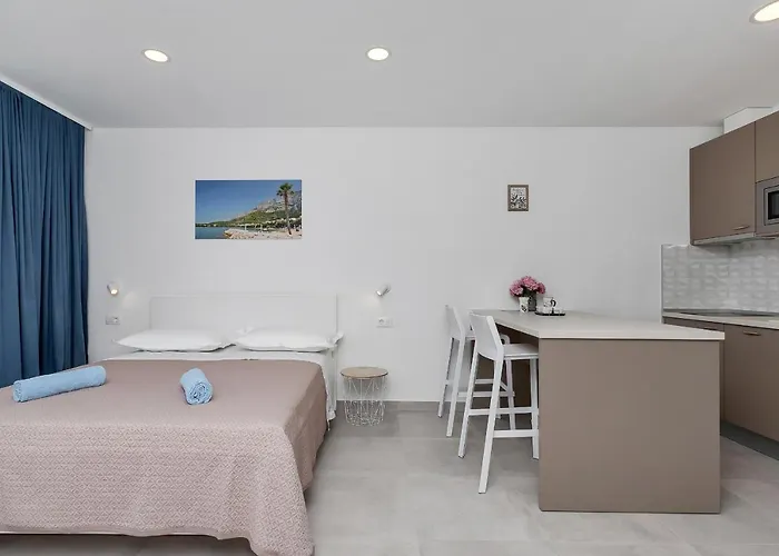 Central Beach Apartments Lejlighed Tučepi