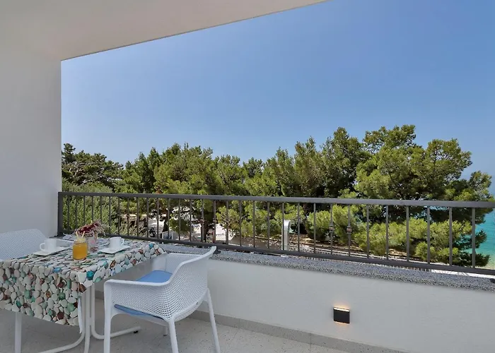 Central Beach Apartments * Tučepi